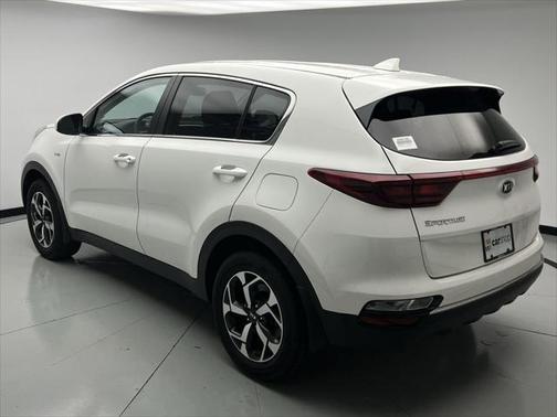 Clear White 2020 Kia Sportage LX