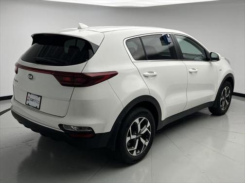 Clear White 2020 Kia Sportage LX