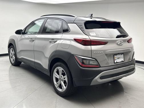 Cyber Silver w/Black Roof 2023 Hyundai KONA SEL