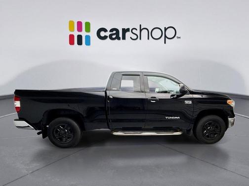 Black 2017 Toyota Tundra SR5