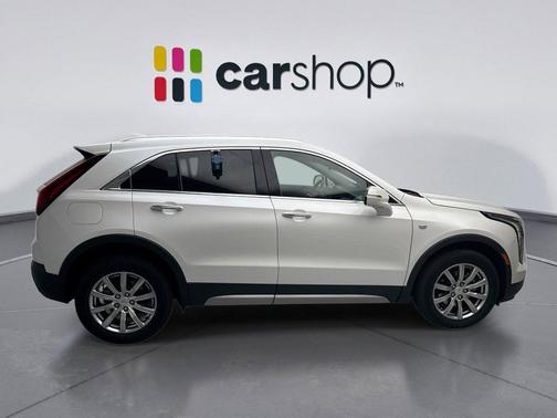 2022 Cadillac XT4 Premium Luxury