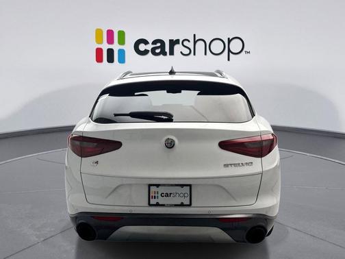 2022 Alfa Romeo Stelvio Ti