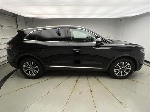 2021 Lincoln Nautilus Standard