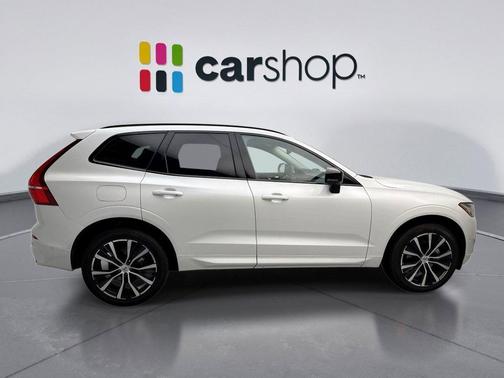 2025 Volvo XC60 B5 Plus