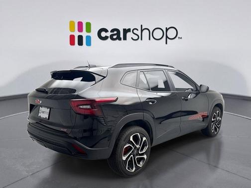 Mosaic Black Metallic 2025 Chevrolet Trax FWD 2RS