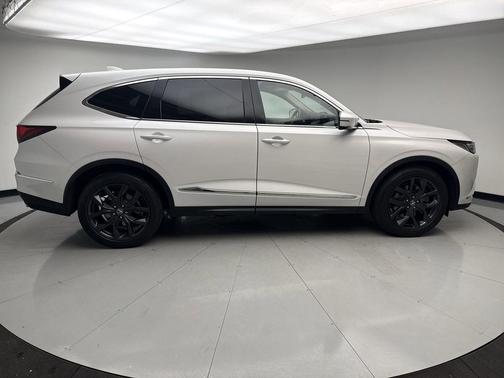 Platinum White 2023 Acura MDX Technology Package