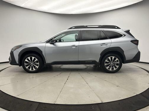 Ice Silver Metallic 2023 Subaru Outback Limited