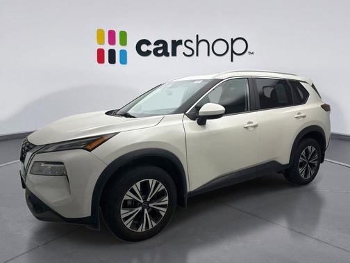 Pearl White Tricoat 2023 Nissan Rogue SV