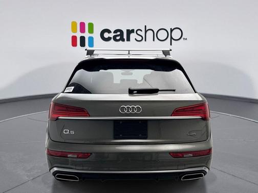 Chronos Gray 2024 Audi Q5 45 S line Premium Plus
