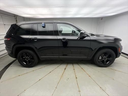 2023 Jeep Grand Cherokee Limited X