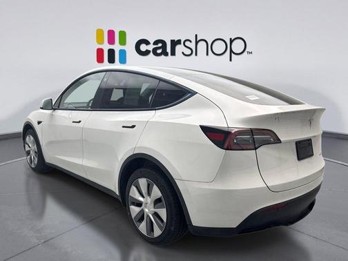 Pearl White 2023 Tesla Model Y Long Range Dual Motor All-Wheel Drive