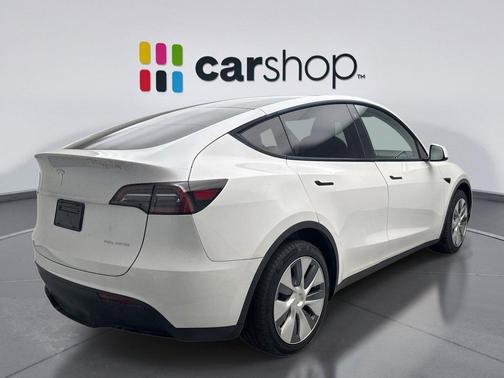 Pearl White 2023 Tesla Model Y Long Range Dual Motor All-Wheel Drive