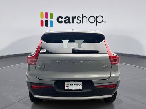 Vapour Gray 2025 Volvo XC40 B5 Core Bright Theme