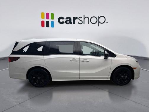 Platinum White 2025 Honda Odyssey Sport-L