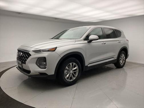 2019 Hyundai SANTA FE SE 2.4