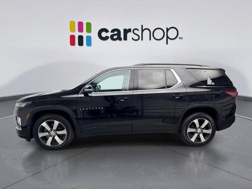 Mosaic Black Metallic 2023 Chevrolet Traverse LT Leather