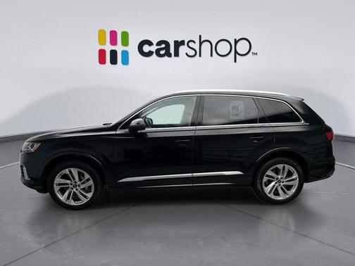 Mythos Black Metallic 2023 Audi Q7 45 Premium