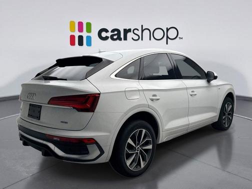 Glacier White Metallic 2022 Audi Q5 45 S line Premium Plus