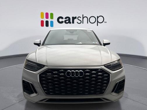 Glacier White Metallic 2022 Audi Q5 45 S line Premium Plus
