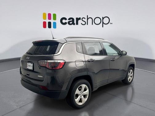 Granite Crystal Metallic Clearcoat 2019 Jeep Compass Latitude