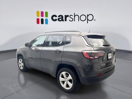 Granite Crystal Metallic Clearcoat 2019 Jeep Compass Latitude
