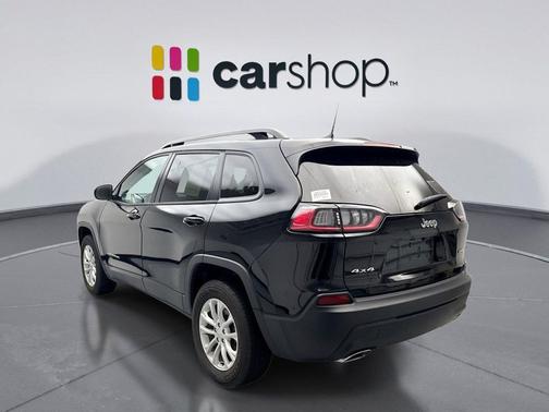 Diamond Black Crystal Pearlcoat 2022 Jeep Cherokee Latitude Lux