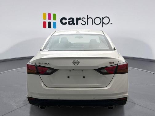 2024 Nissan Altima SR FWD