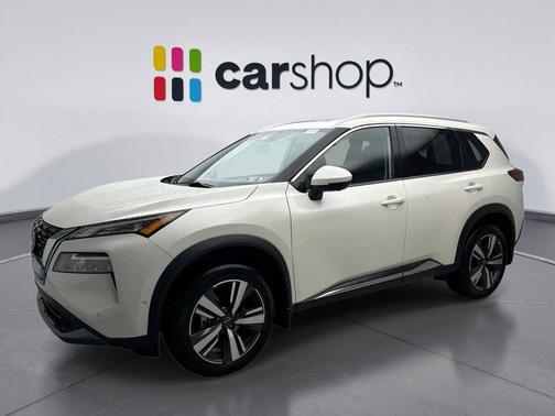 Pearl White Tricoat 2023 Nissan Rogue SL