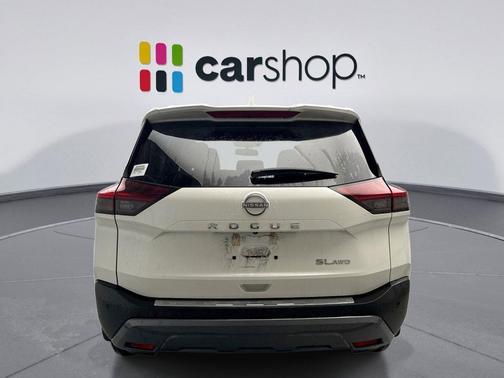 Pearl White Tricoat 2023 Nissan Rogue SL