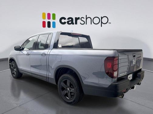 Sonic Gray 2023 Honda Ridgeline Black