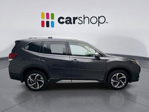 Magnetite Gray Metallic 2024 Subaru Forester Touring