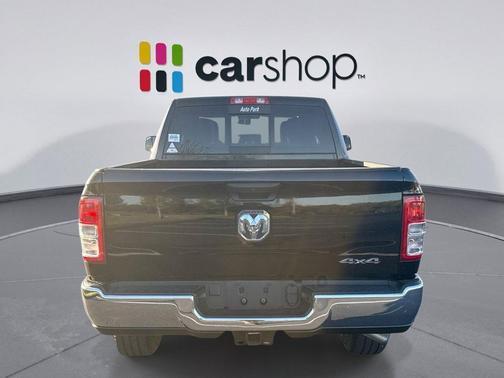 2021 RAM 2500 Tradesman Crew Cab 4x4 6'4' Box
