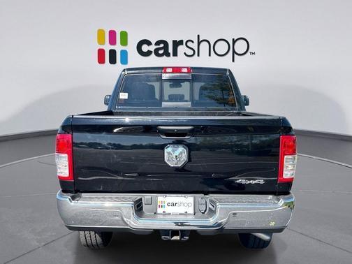 2021 RAM 2500 Tradesman Crew Cab 4x4 6'4' Box