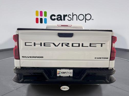 Summit White 2024 Chevrolet Silverado 1500 Custom Trail Boss