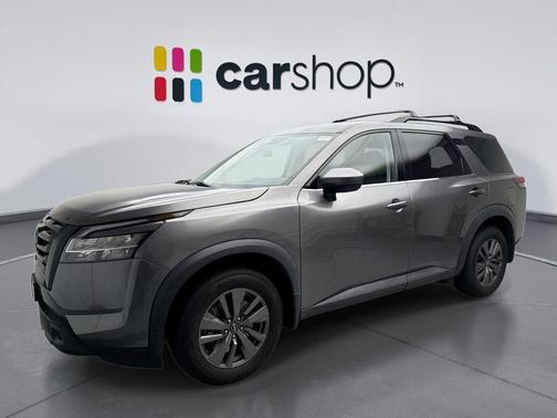 Gun Metallic 2022 Nissan Pathfinder SV 4WD