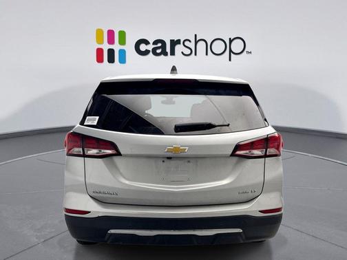 Silver Ice Metallic 2022 Chevrolet Equinox 1LT