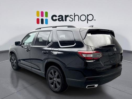 2023 Honda Pilot AWD Sport