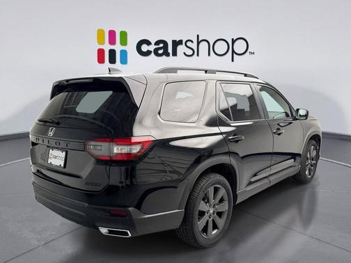 2023 Honda Pilot AWD Sport