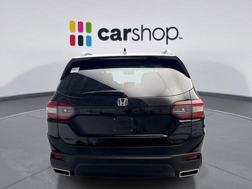 2023 Honda Pilot AWD Sport