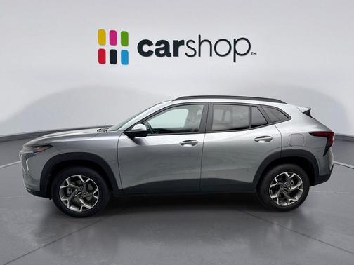 Sterling Gray Metallic 2026 Chevrolet Trax LT