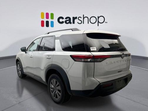 2025 Nissan Pathfinder SV 4WD