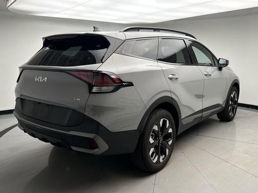 Wolf Gray 2024 Kia Sportage X-Line
