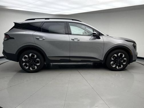 Wolf Gray 2024 Kia Sportage X-Line