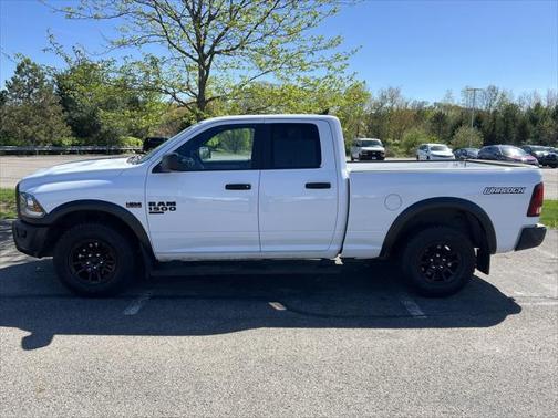 2024 RAM 1500 Classic Warlock Quad Cab 4x4 6'4' Box