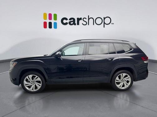 Deep Black 2023 Volkswagen Atlas 3.6L SE w/Technology