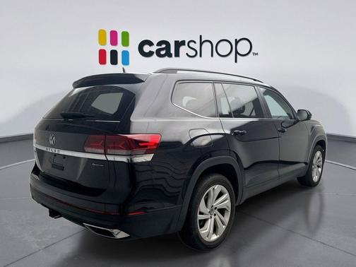 Deep Black 2023 Volkswagen Atlas 3.6L SE w/Technology
