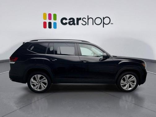 Deep Black 2023 Volkswagen Atlas 3.6L SE w/Technology