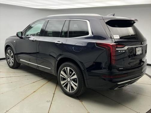 2021 Cadillac XT6 Premium Luxury AWD