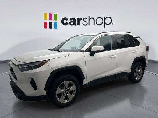 Ice Cap 2023 Toyota RAV4 XLE