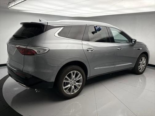 2024 Buick Enclave Essence AWD